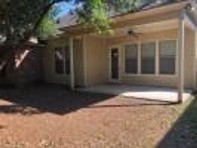 124 Clover Leaf Drive, Lafayette, LA 70508