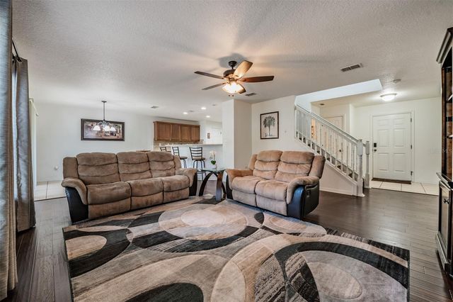 7013 PENTA PLACE, Wesley Chapel, FL 33545