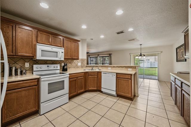 7013 PENTA PLACE, Wesley Chapel, FL 33545