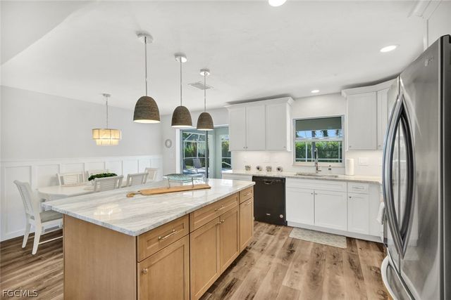 2720 SW 32nd ST, Cape Coral, FL 33914