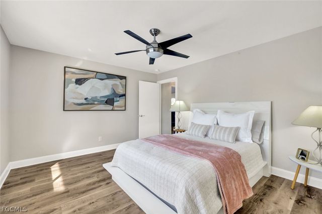 2720 SW 32nd ST, Cape Coral, FL 33914