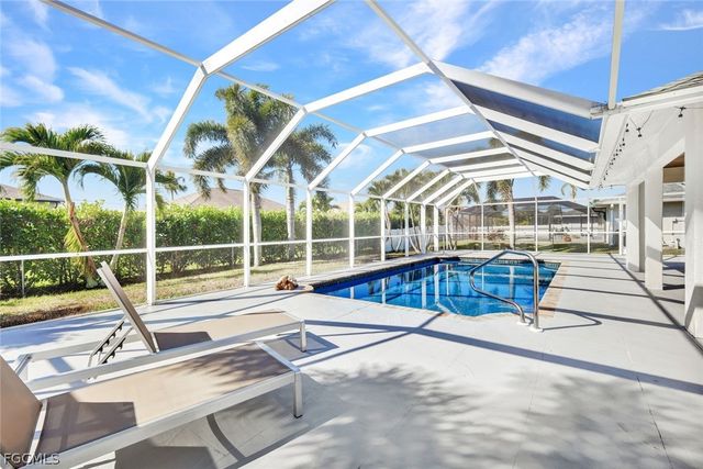 2720 SW 32nd ST, Cape Coral, FL 33914