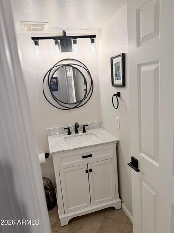 3426 E CLARK Road, Phoenix, AZ 85050