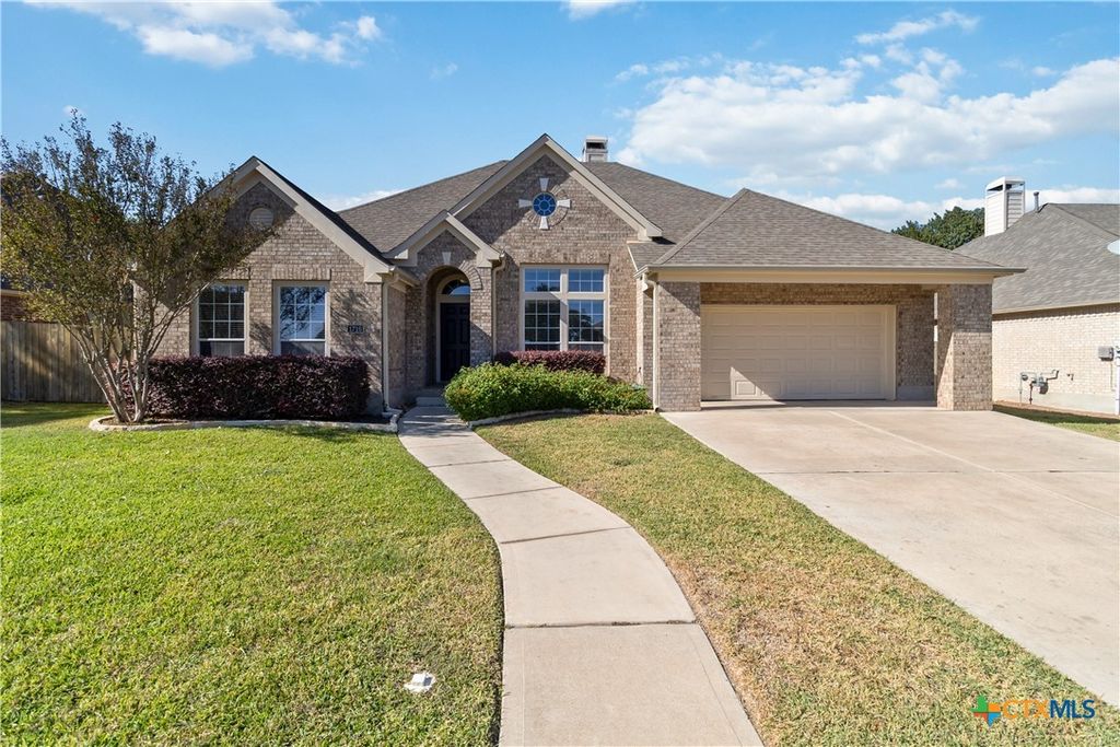 1716 Oak Wind, New Braunfels, TX 78132