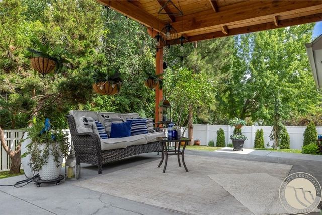 2745 Zimmerman Trail, Billings, MT 59102