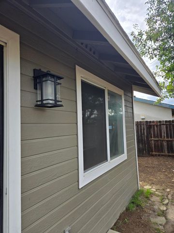 300 Old Town Drive, Tulare, CA 93274