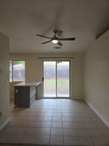 300 Old Town Drive, Tulare, CA 93274