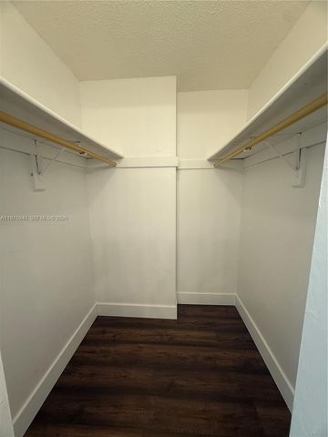 3490 Foxcroft Rd B114, Miramar, FL 33025