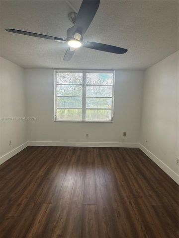 3490 Foxcroft Rd B114, Miramar, FL 33025