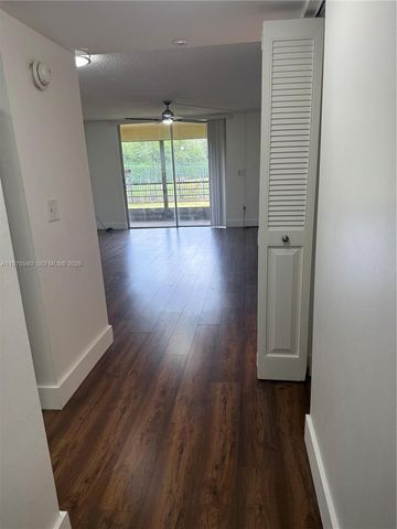 3490 Foxcroft Rd B114, Miramar, FL 33025