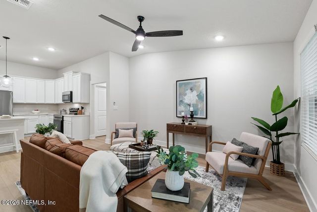 5114 PARETE Road S, Jacksonville, FL 32218