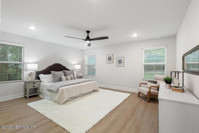 5114 PARETE Road S, Jacksonville, FL 32218