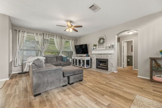 3709 Saint Johns Drive, Denton, TX 76210