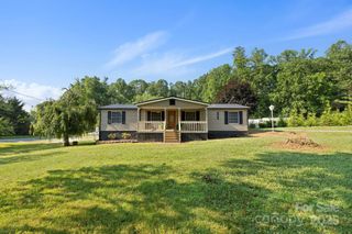 374 Big Hungry Road, Flat Rock, NC 28731