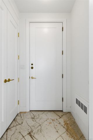 4 Stillman Wye, Monroe, NY 10950