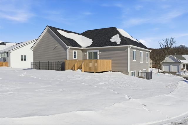 4 Stillman Wye, Monroe, NY 10950