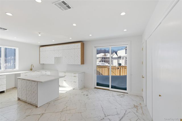 4 Stillman Wye, Monroe, NY 10950