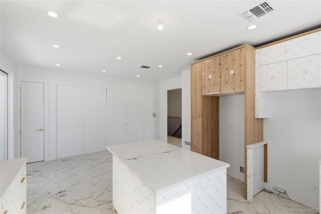 4 Stillman Wye, Monroe, NY 10950