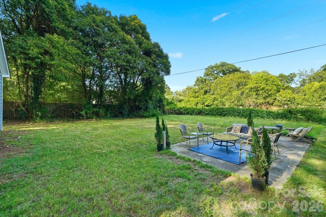 2137 Highland Street, Charlotte, NC 28208