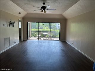 1833 Courtyard WAY 106, Naples, FL 34112