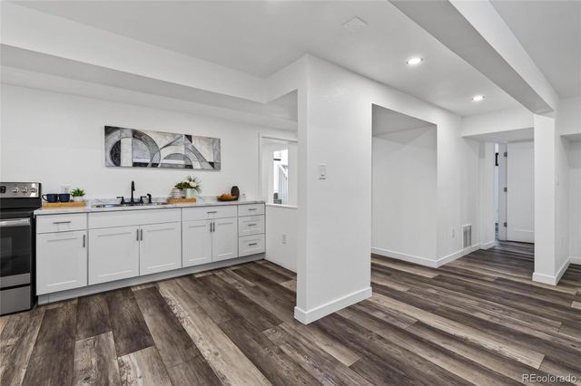 1543 S University Boulevard, Denver, CO 80210