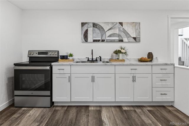 1543 S University Boulevard, Denver, CO 80210