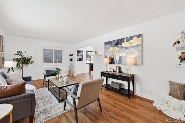 1543 S University Boulevard, Denver, CO 80210