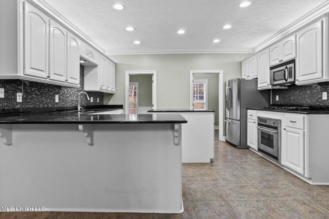 117 Hollybush Place, Brandon, MS 39047