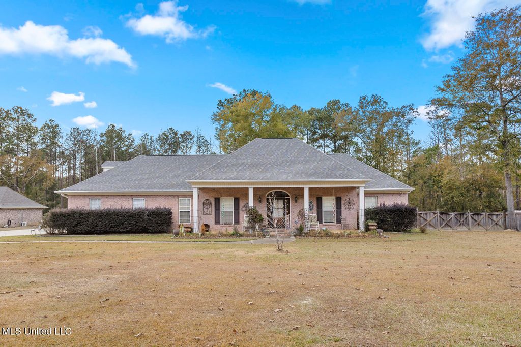 117 Hollybush Place, Brandon, MS 39047