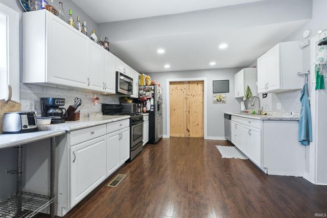 1119 Rose Avenue, New Haven, IN 46774