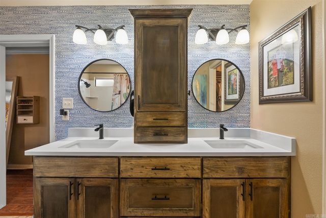 913 Fawn Creek Drive, Bryant, AR 72022