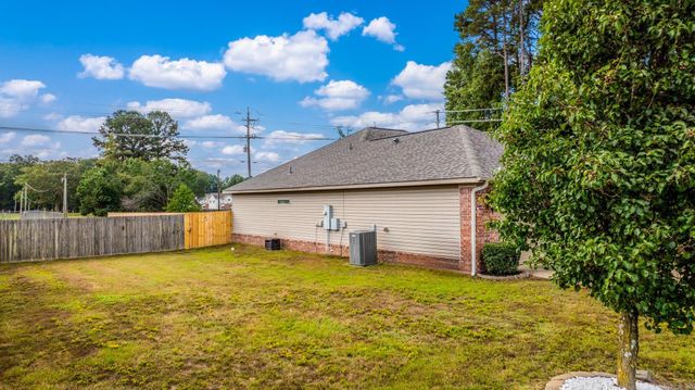 913 Fawn Creek Drive, Bryant, AR 72022