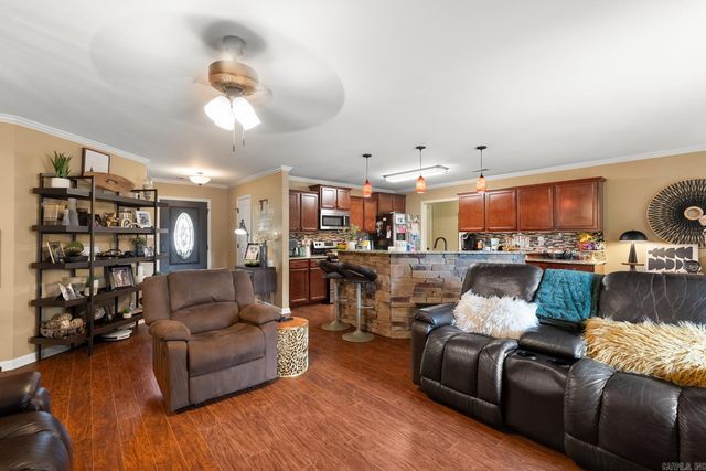 913 Fawn Creek Drive, Bryant, AR 72022