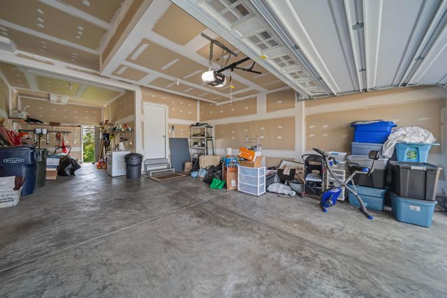 6073 Baumeister Drive, Hilliard, OH 43026