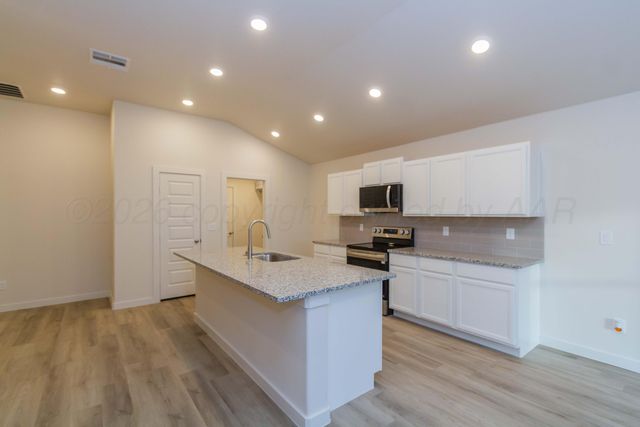 3011 Farmyard Drive, Amarillo, TX 79124