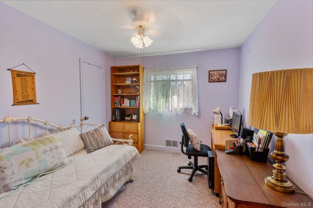 37 Grist Mill Lane, Halesite, NY 11743