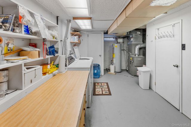 37 Grist Mill Lane, Halesite, NY 11743