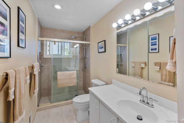 37 Grist Mill Lane, Halesite, NY 11743