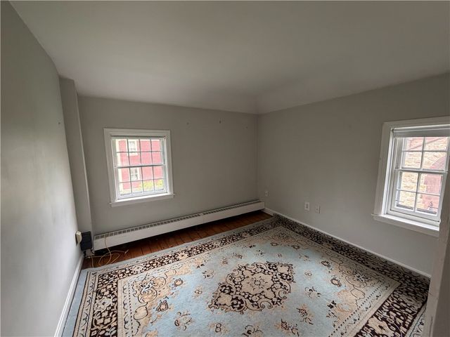 63 poplar Street 3, Newport, RI 02840