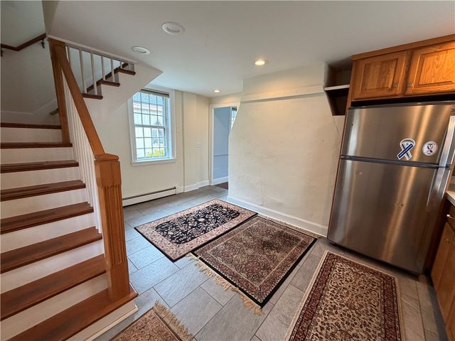 63 poplar Street 3, Newport, RI 02840