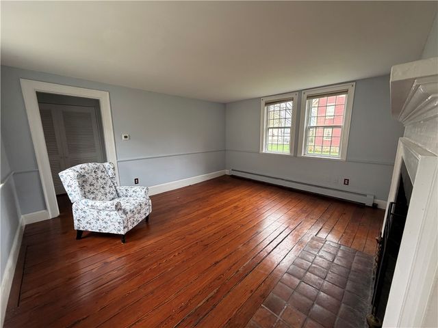 63 poplar Street 3, Newport, RI 02840