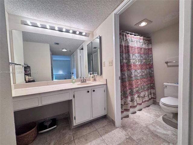 290 174th St 1906, Sunny Isles Beach, FL 33160