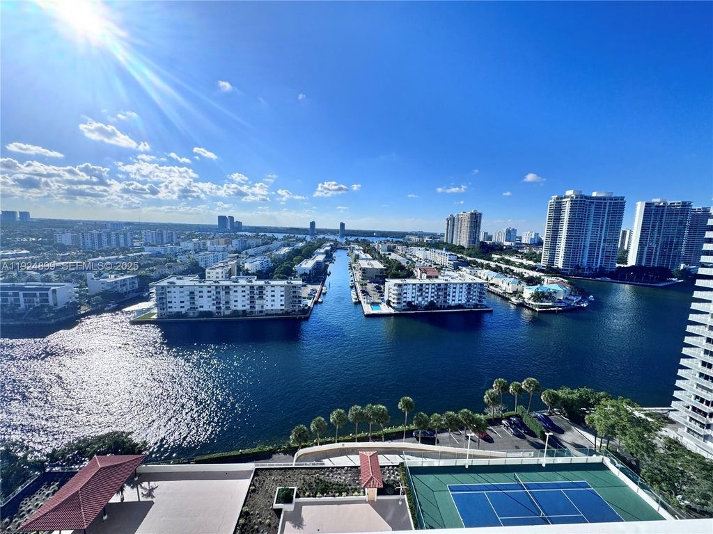 290 174th St 1906, Sunny Isles Beach, FL 33160