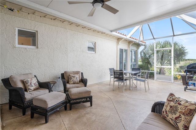1464 Saint Davids Lane, Vero Beach, FL 32967