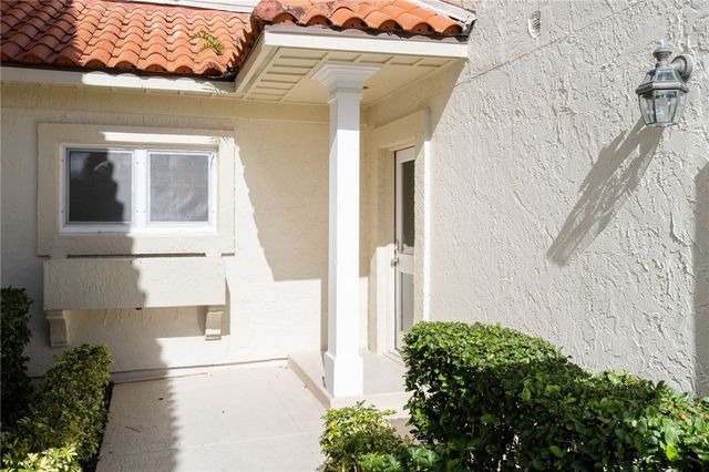 1464 Saint Davids Lane, Vero Beach, FL 32967