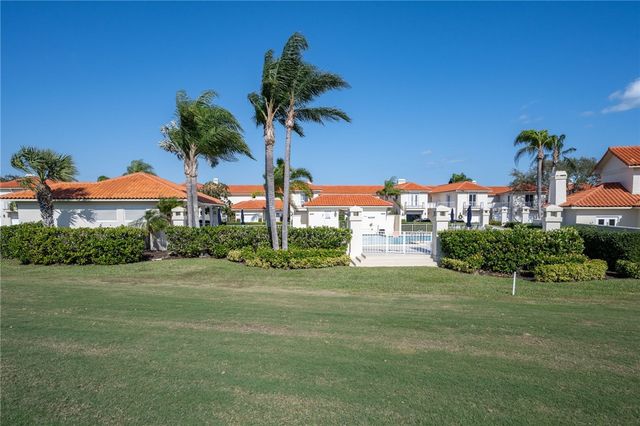 1464 Saint Davids Lane, Vero Beach, FL 32967