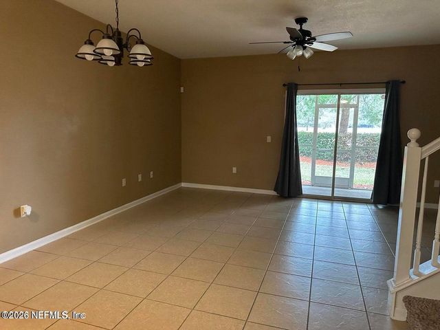 3750 SILVER BLUFF Boulevard 402, Orange Park, FL 32065