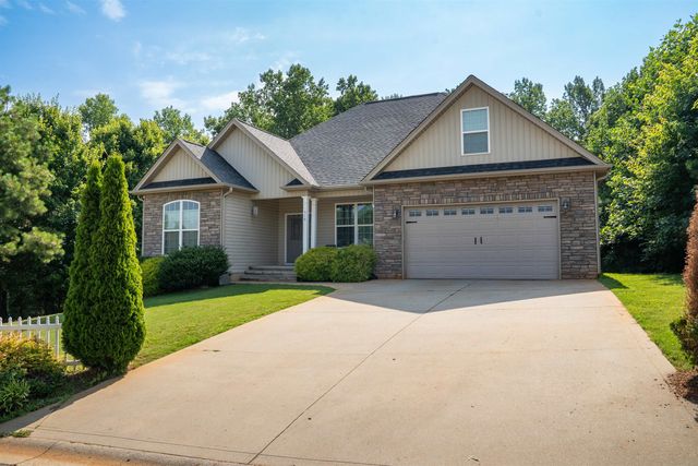 516 Abberly Lane, Boiling Springs, SC 29316
