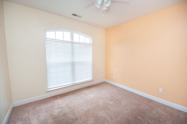 516 Abberly Lane, Boiling Springs, SC 29316