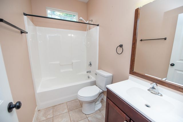 516 Abberly Lane, Boiling Springs, SC 29316